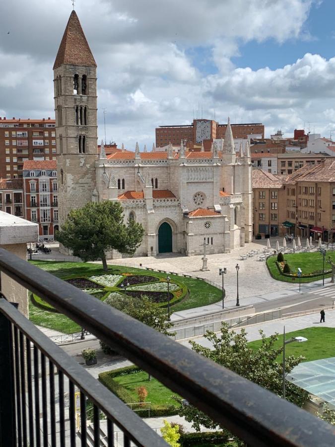 Sg Apartamentos La Casa De La Catedral Vut47-240 Valladolid Bagian luar foto