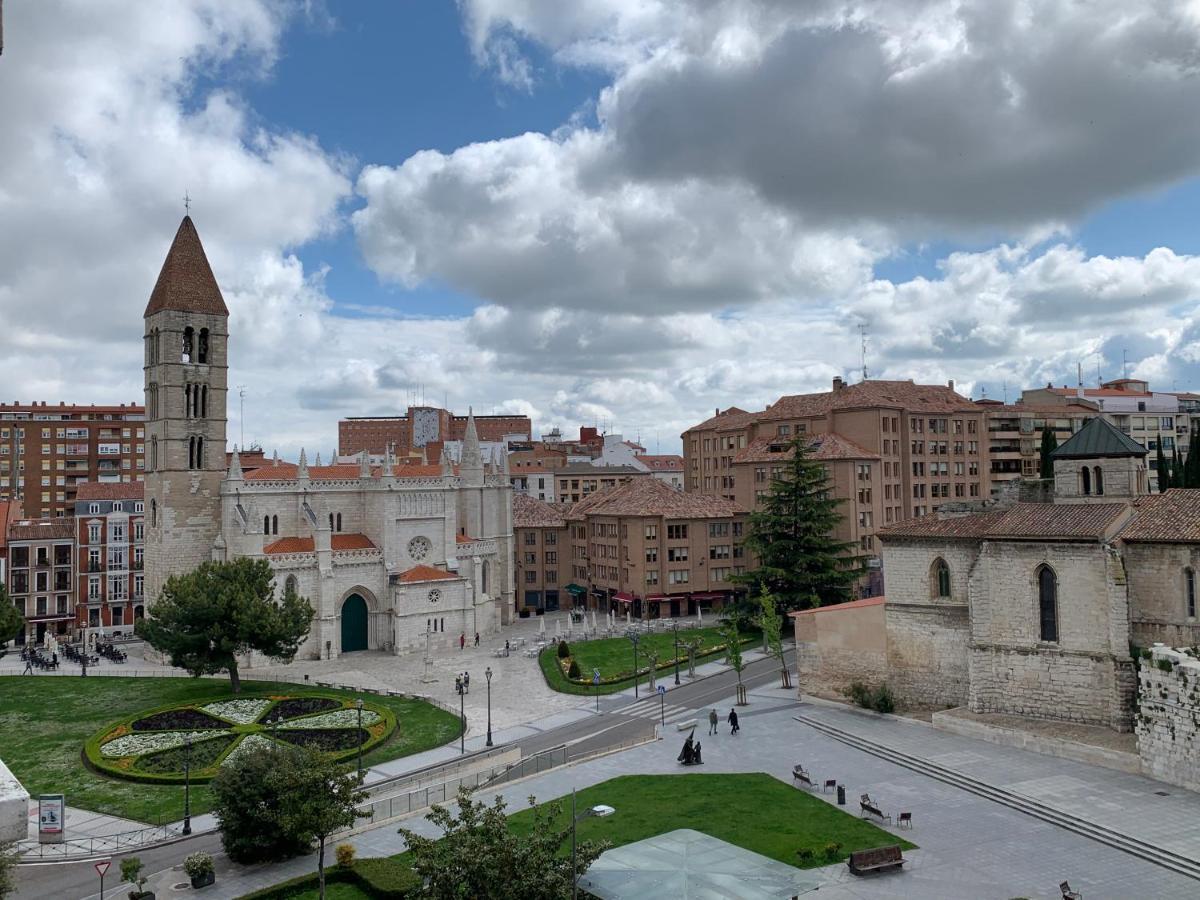 Sg Apartamentos La Casa De La Catedral Vut47-240 Valladolid Bagian luar foto